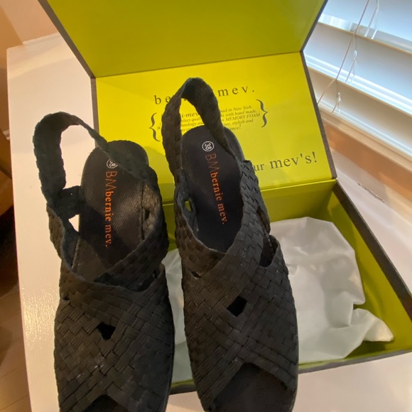 BM Bernie Mev black sandals - Picture 4 of 5